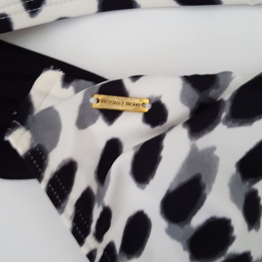 Vs 36c Small Bombshell Bikini Set - image 4